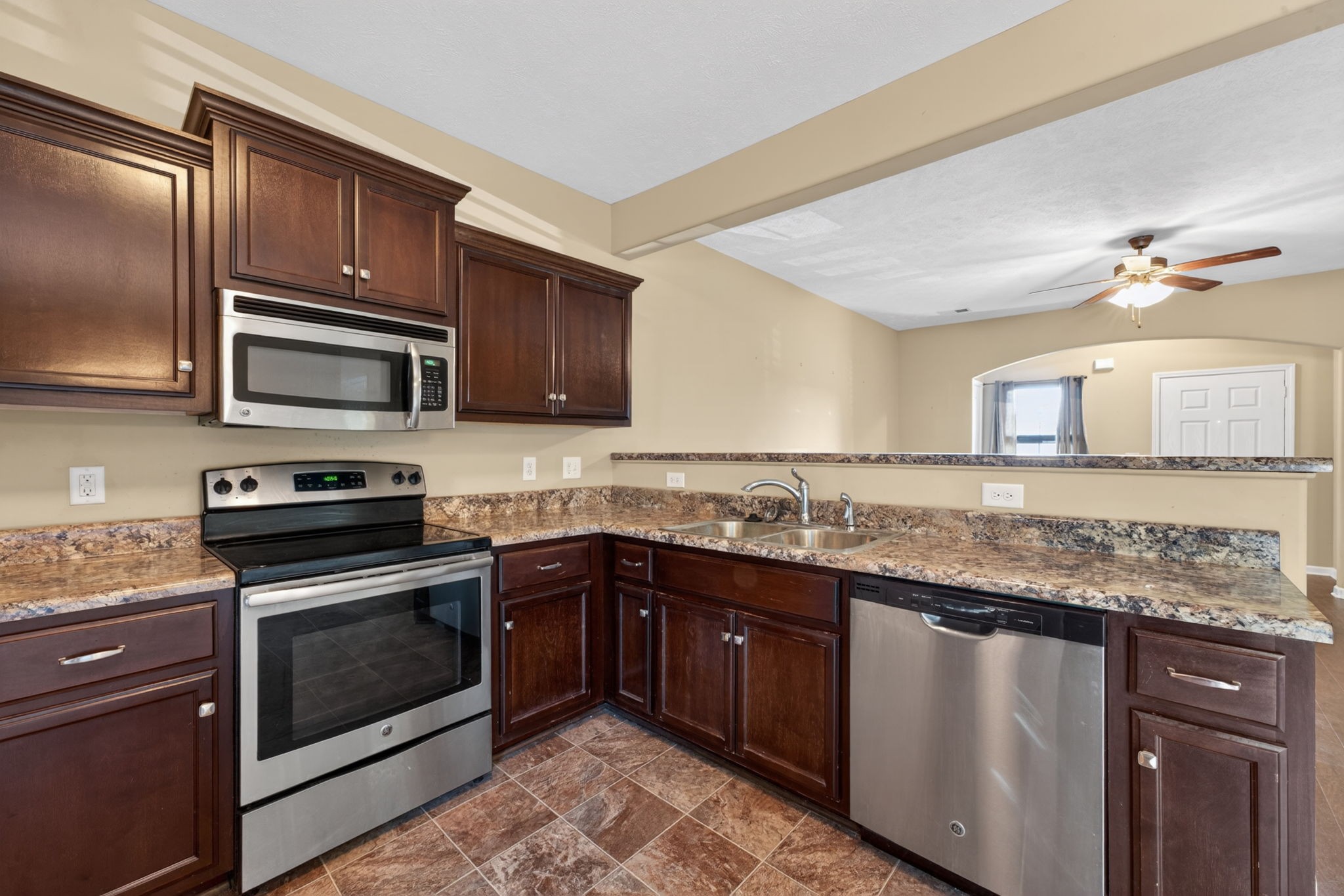 5336 Perlou Lane Murfreesboro TN 37128