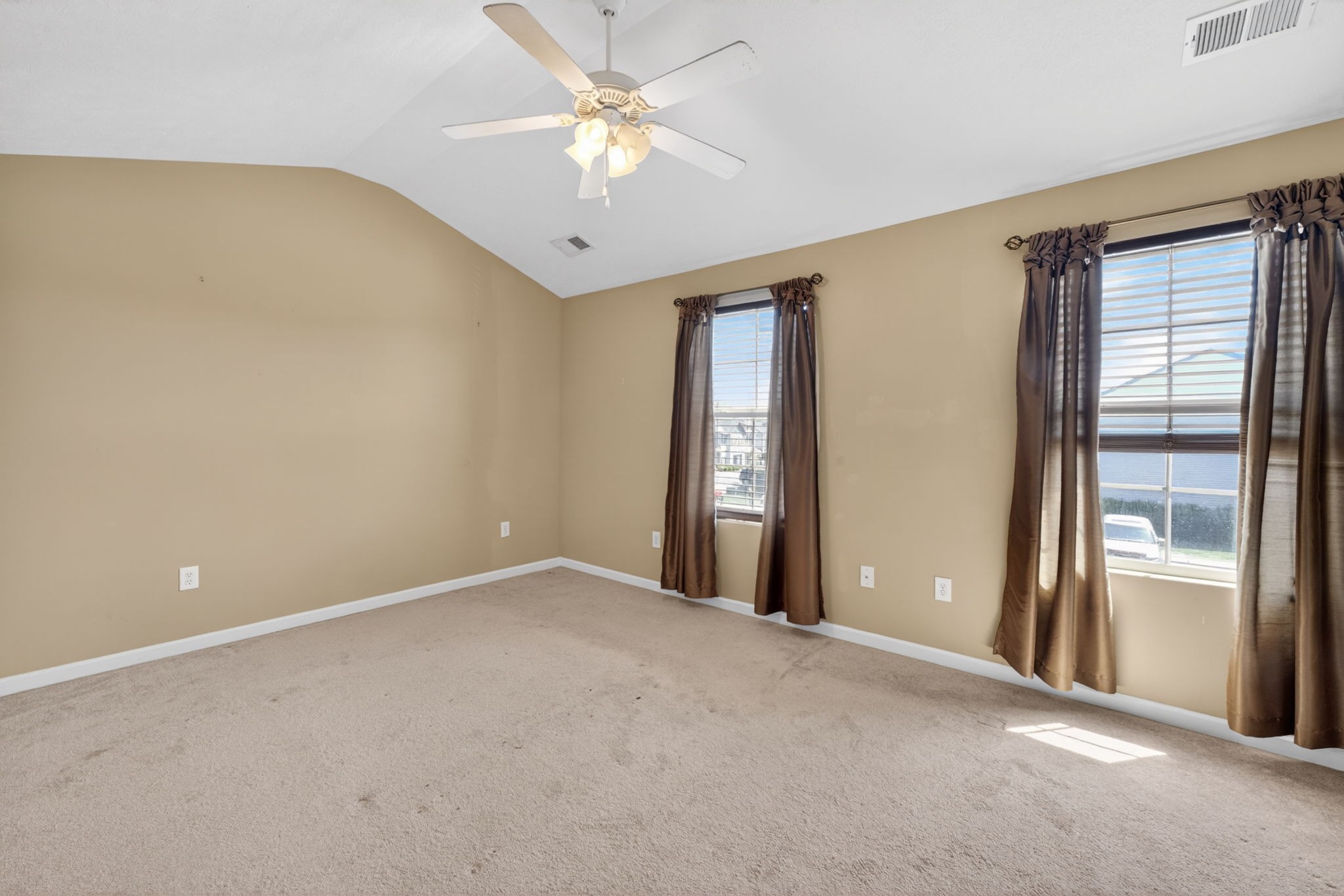5336 Perlou Lane Murfreesboro TN 37128