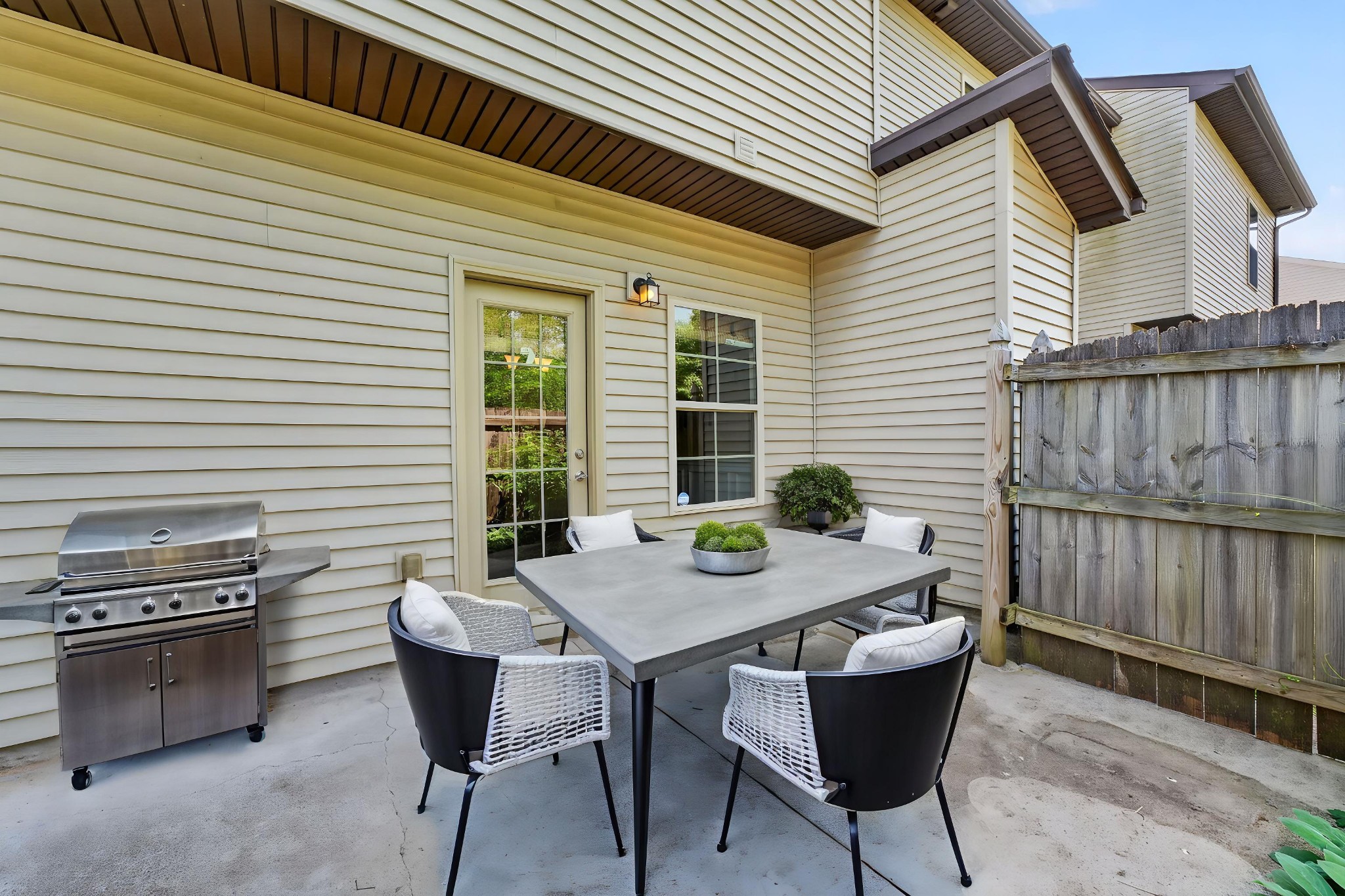 5336 Perlou Lane Murfreesboro TN 37128