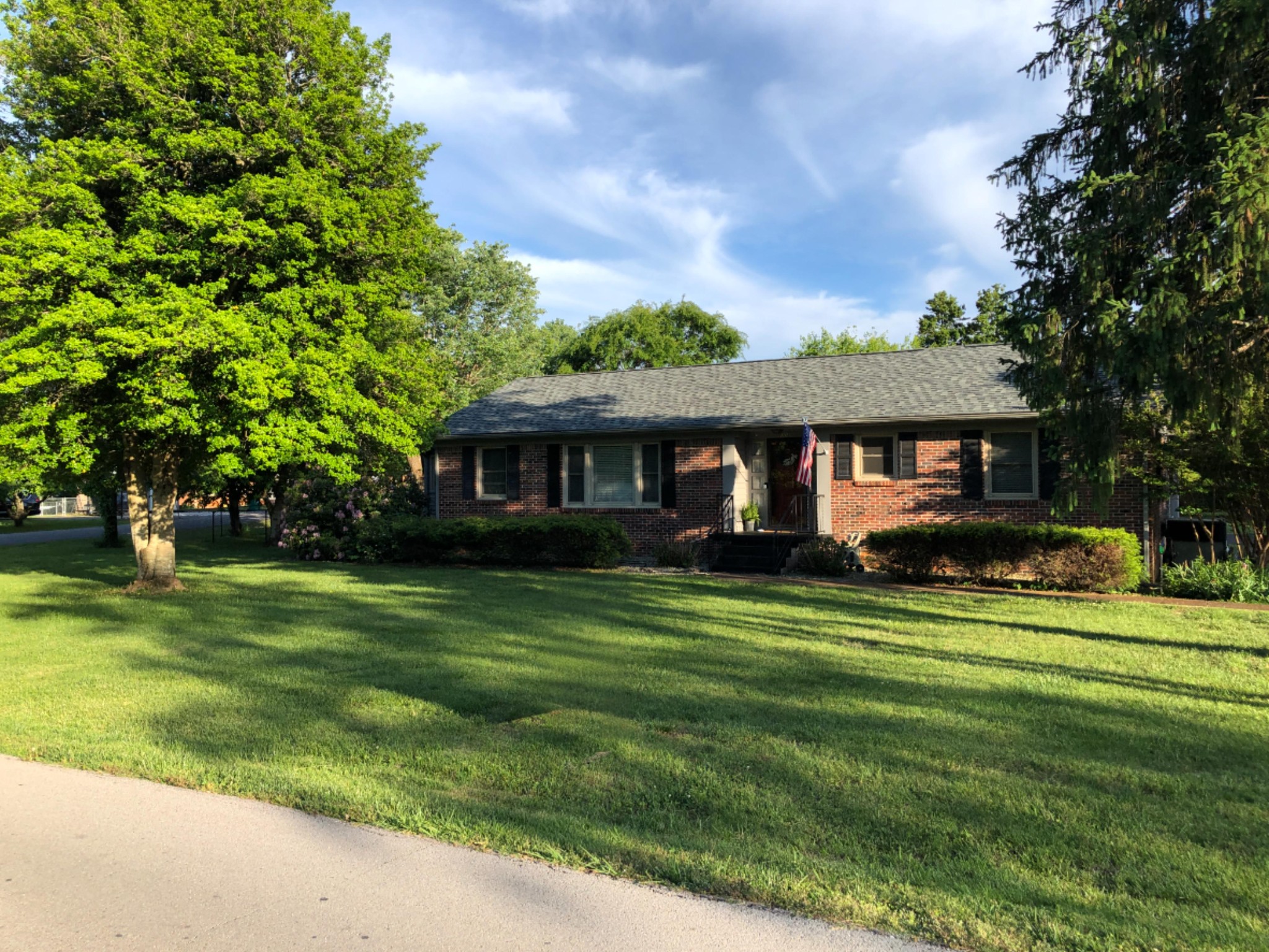 204 8th Ave, SE Winchester TN 37398