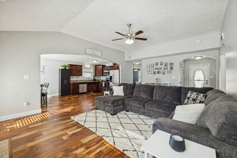 848 Shelton Circle Clarksville TN 37042
