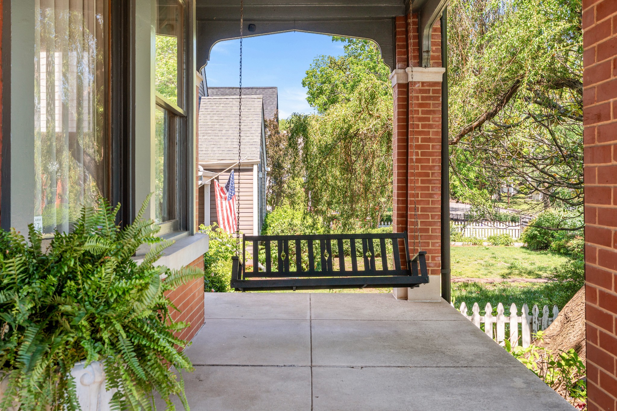 903A Russell Street Nashville TN 37206