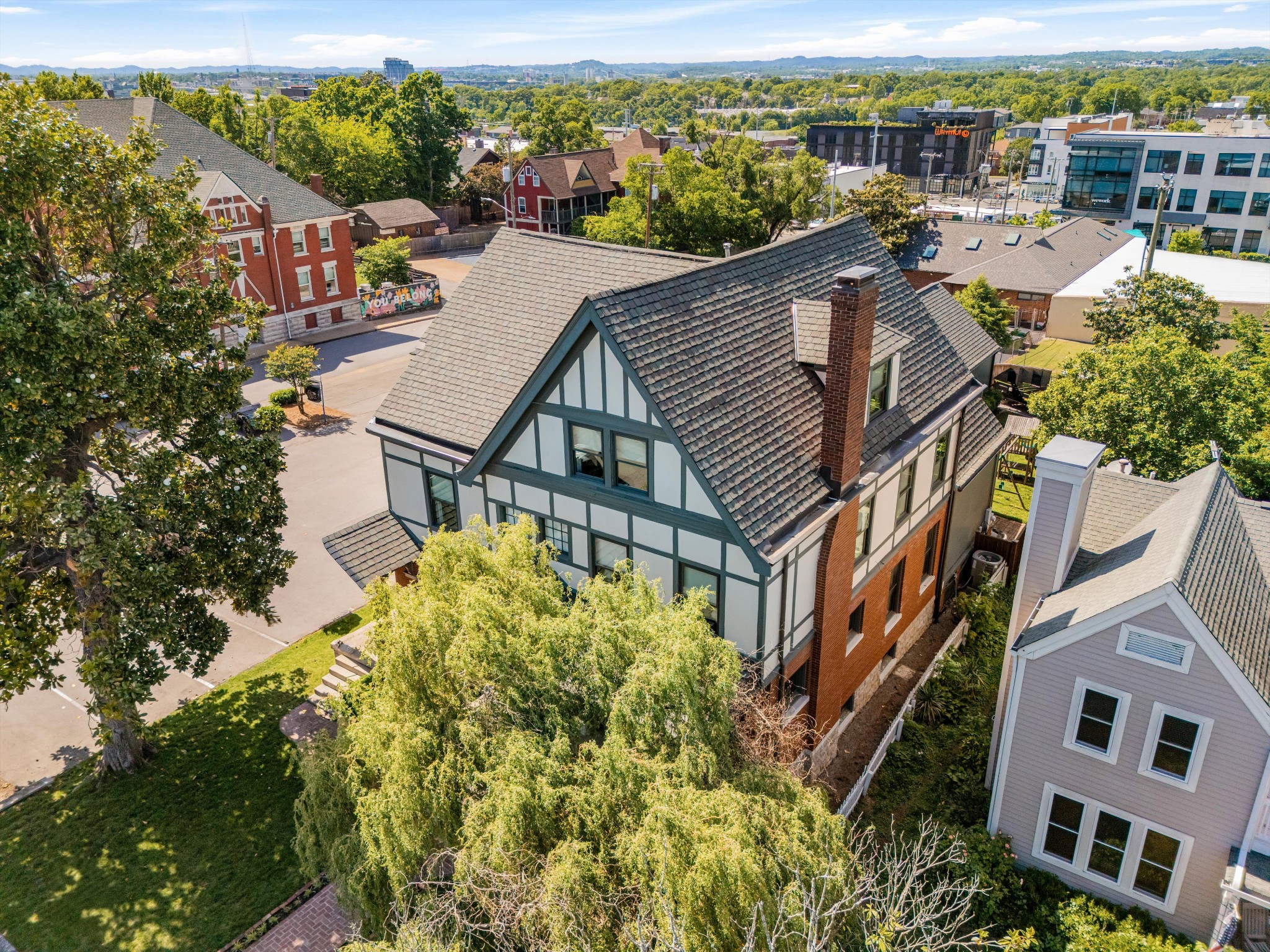 903A Russell Street Nashville TN 37206