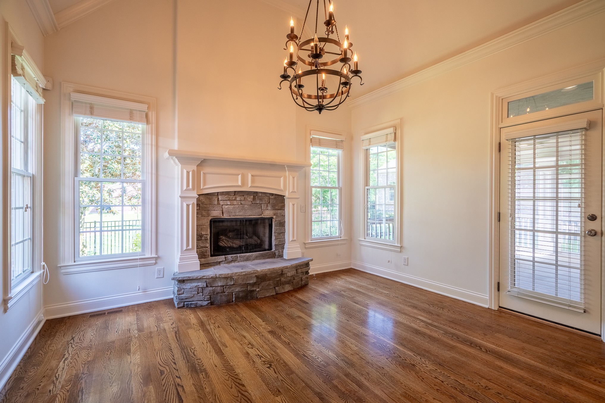 668 Springlake Drive Franklin TN 37064