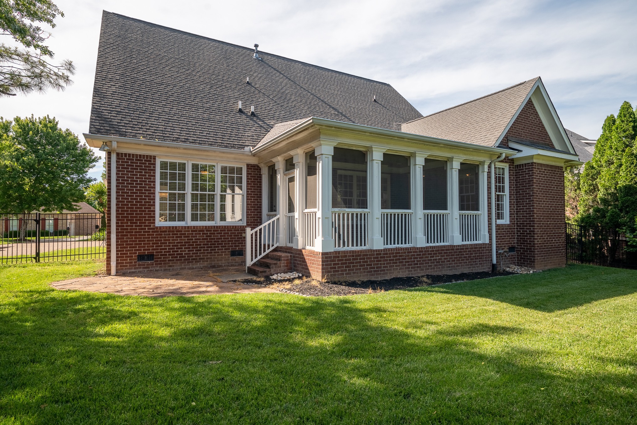 668 Springlake Drive Franklin TN 37064