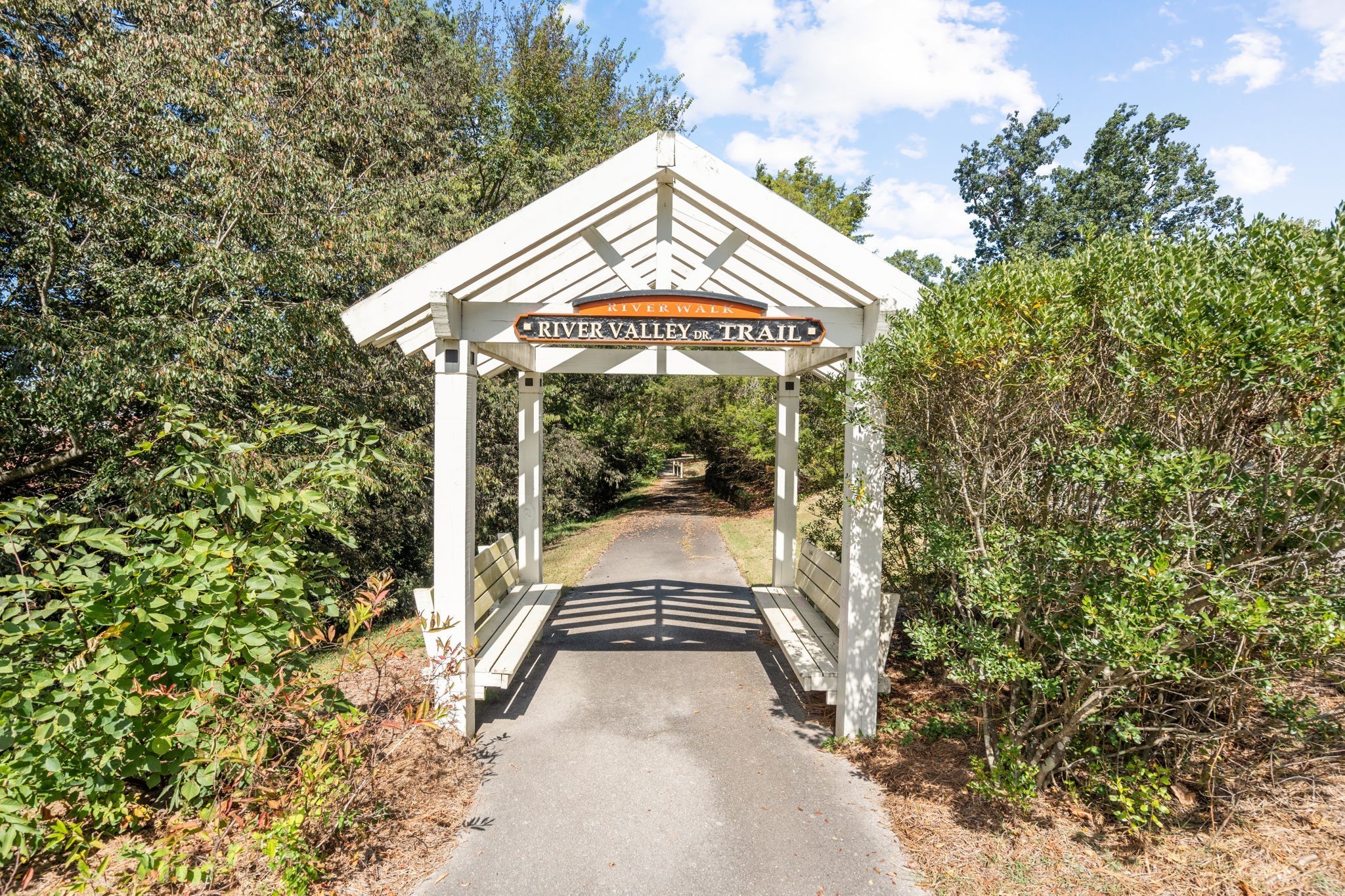 6048 Mill Tree Drive Nashville TN 37221