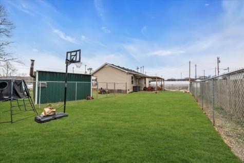 201 College St, N Cowan TN 37318