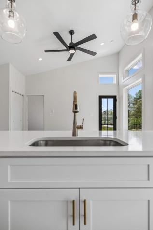 33 Dwellings Drive Tracy City TN 37387