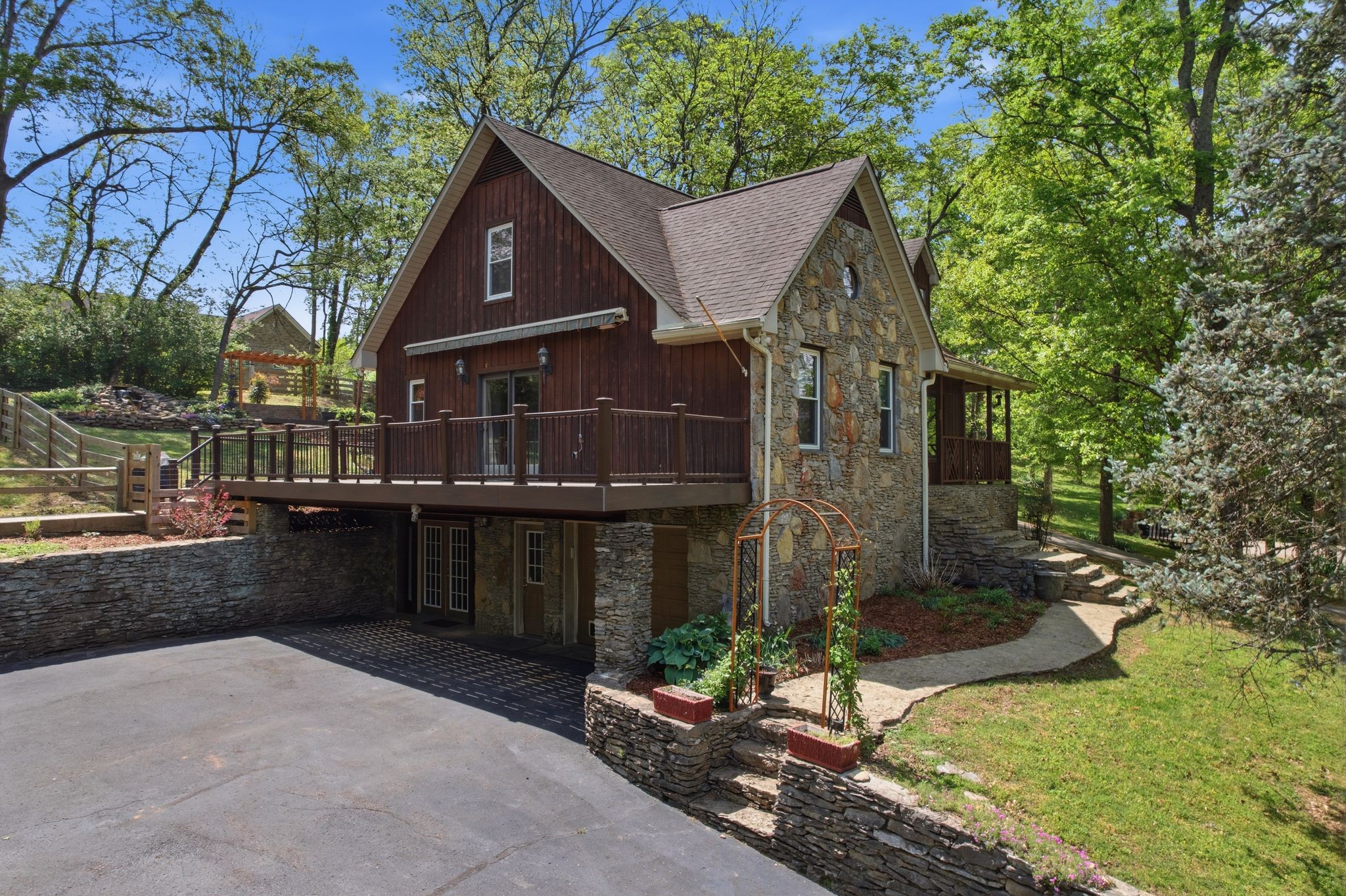 2105 Alpine Drive Columbia TN 38401