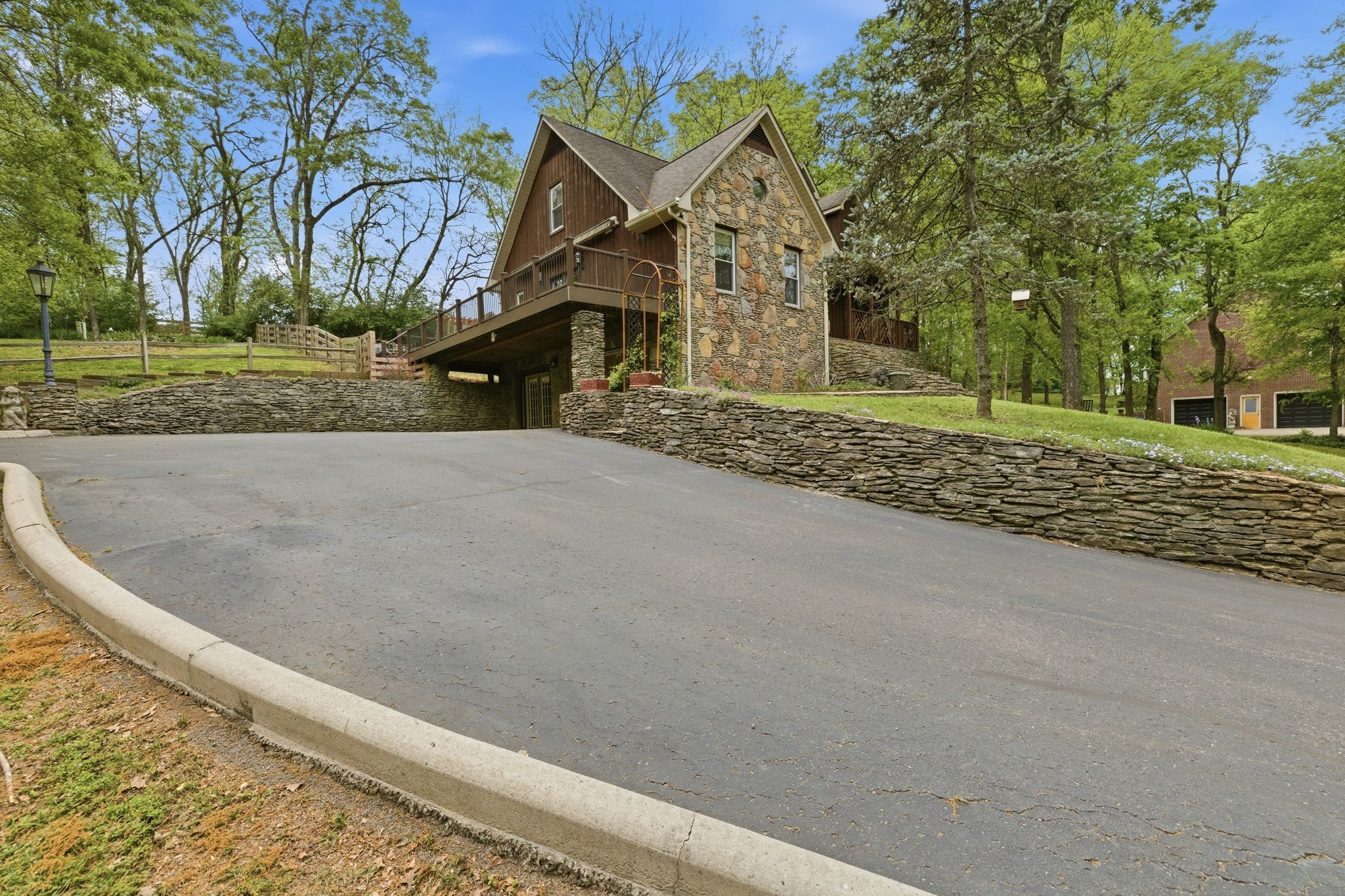 2105 Alpine Drive Columbia TN 38401