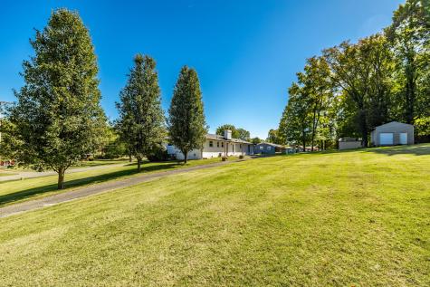 126 Cherokee Road Hendersonville TN 37075