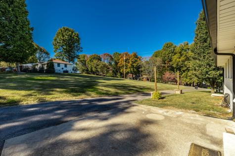 126 Cherokee Road Hendersonville TN 37075