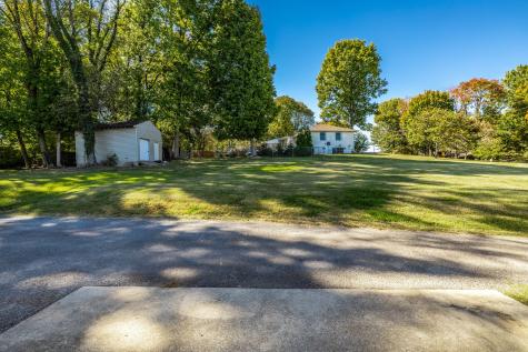 126 Cherokee Road Hendersonville TN 37075