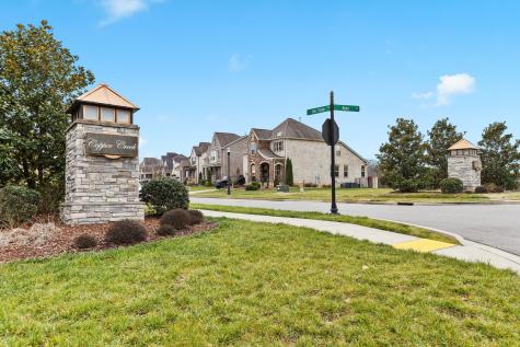 424 Old Stone Road Goodlettsville TN 37072