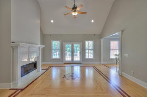 2012 Alan John Way Lebanon TN 37087