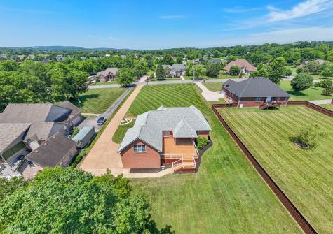2012 Alan John Way Lebanon TN 37087
