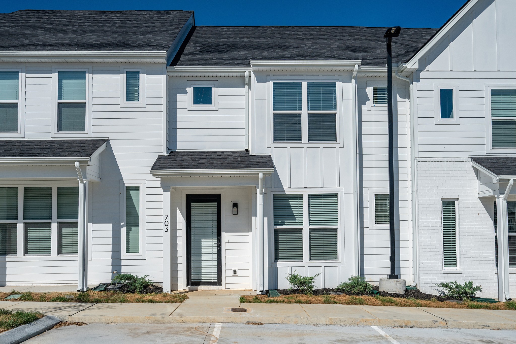 703 Laura Ward Place Lebanon TN 37087