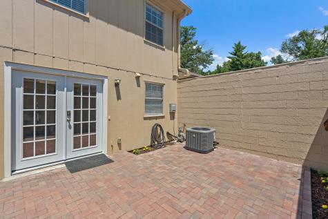 8207 Sawyer Brown Road Nashville TN 37221