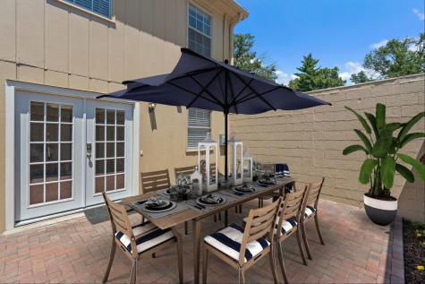 8207 Sawyer Brown Road Nashville TN 37221