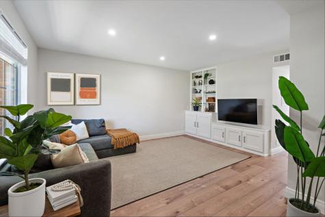 8207 Sawyer Brown Road Nashville TN 37221