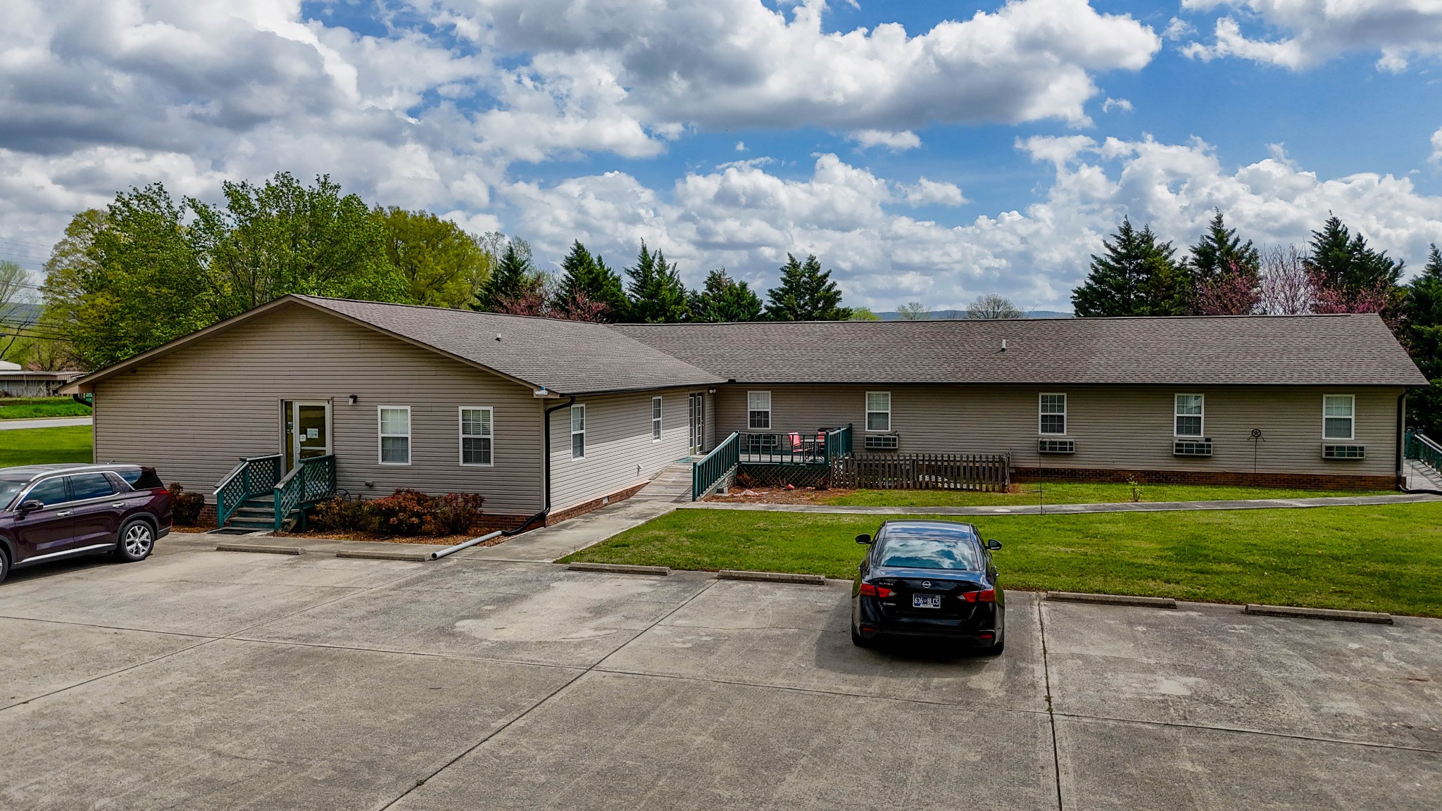 328 Cumberland St, W Cowan TN 37318