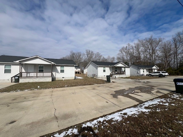 225 Iris Lane Crossville TN 38555