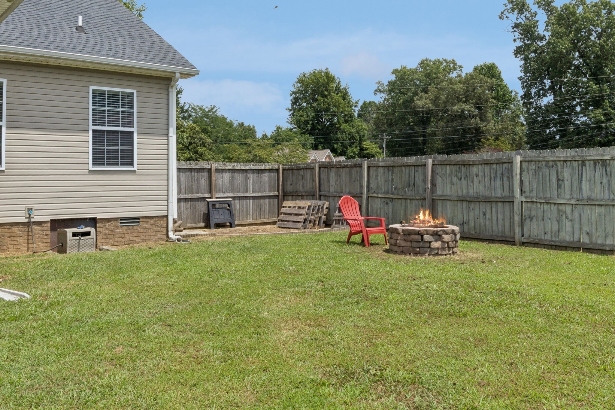 2564 Leprechaun Lane Clarksville TN 37042