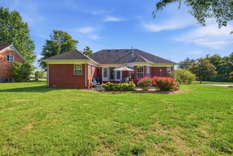1130 Austin Circle Lawrenceburg TN 38464