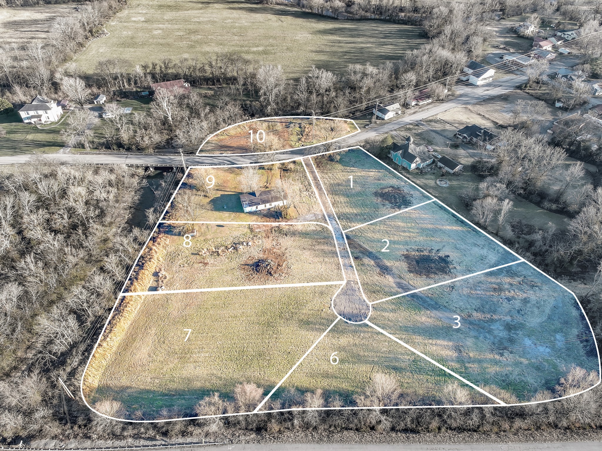 621 Old Highway 31 E 3 Bethpage TN 37022