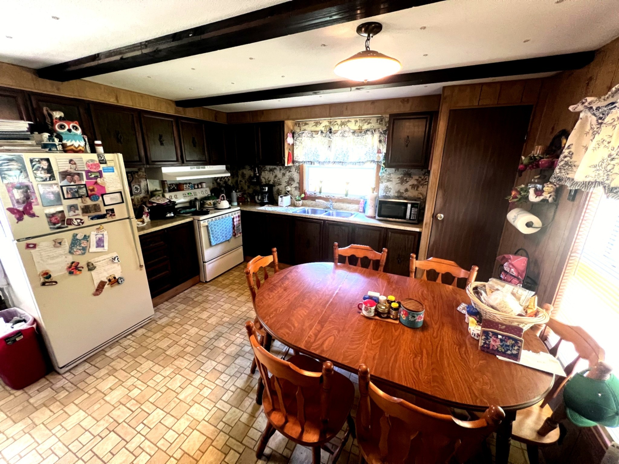 1133 Culps Bend Road Clifton TN 38425