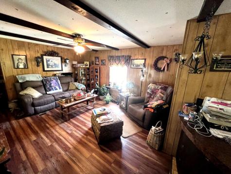 1133 Culps Bend Road Clifton TN 38425