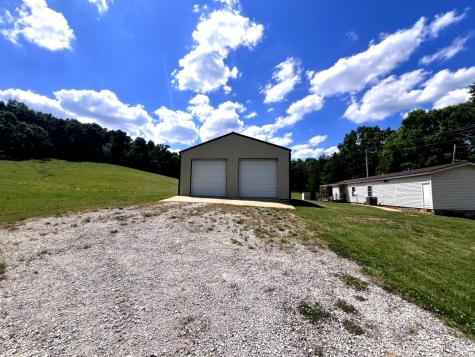 1133 Culps Bend Road Clifton TN 38425