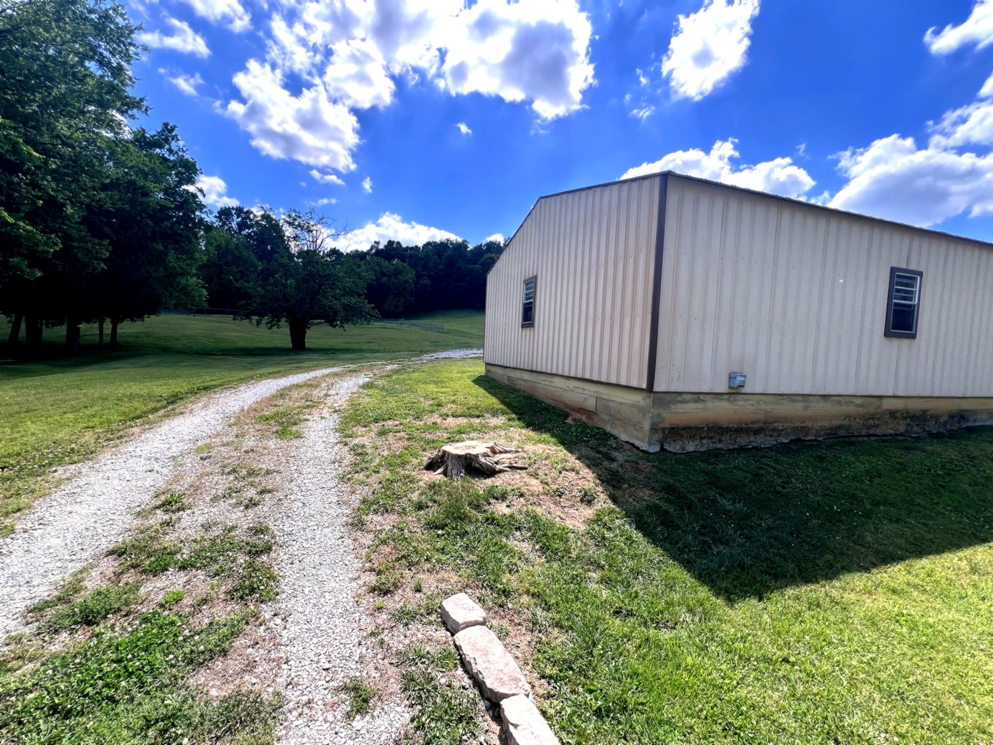 1133 Culps Bend Road Clifton TN 38425