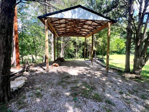 1133 Culps Bend Road Clifton TN 38425