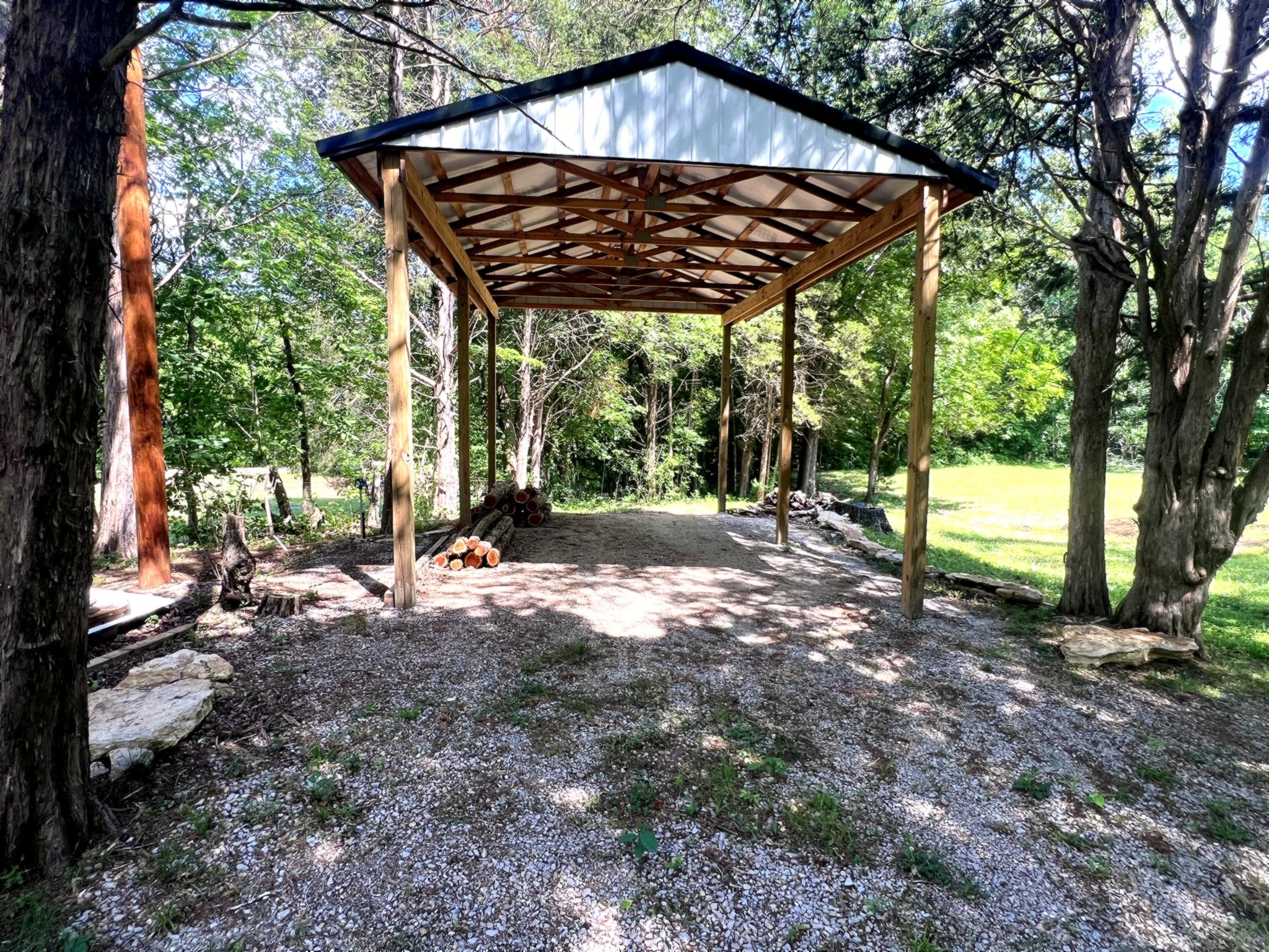 1133 Culps Bend Road Clifton TN 38425