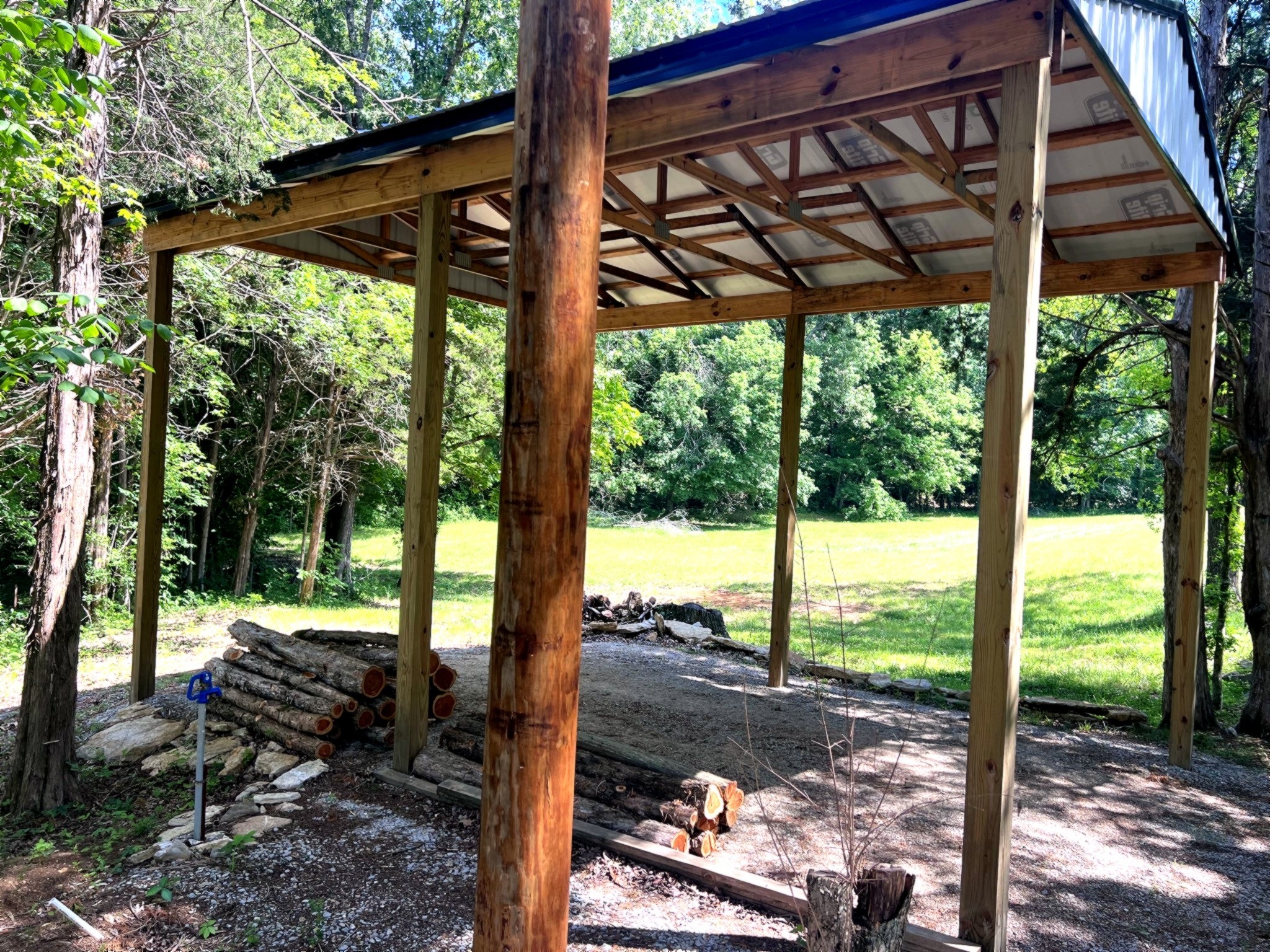 1133 Culps Bend Road Clifton TN 38425