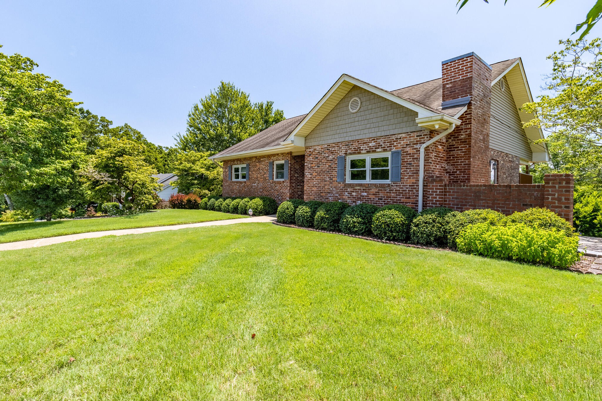 908 Brynwood Drive Chattanooga TN 37415
