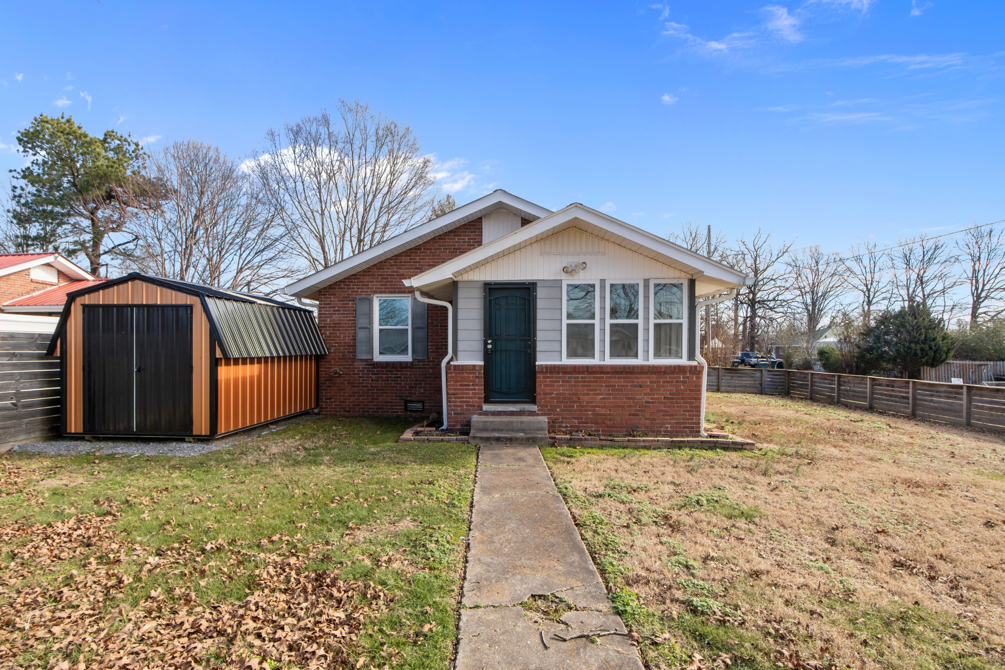 202 Parkway, W Dickson TN 37055