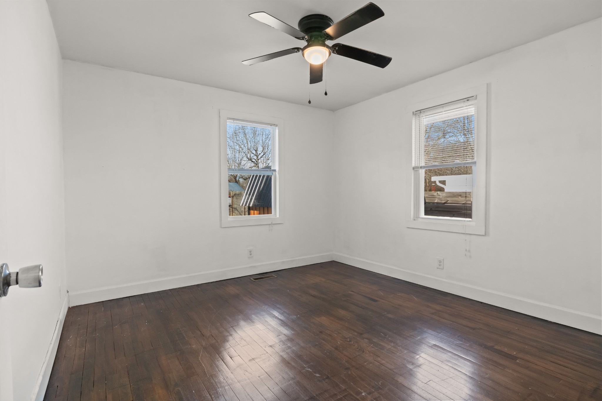 202 Parkway, W Dickson TN 37055