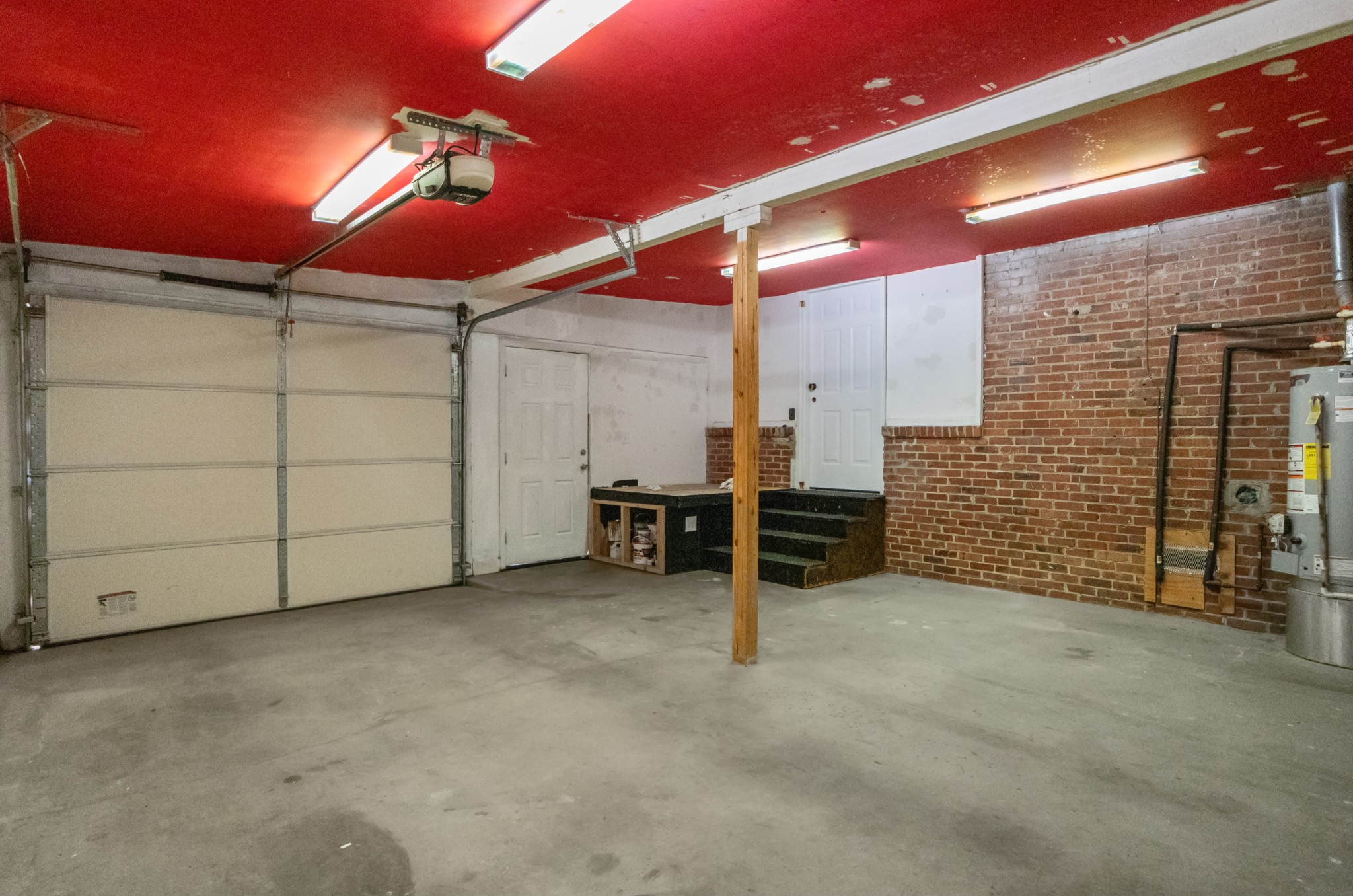 202 Parkway, W Dickson TN 37055