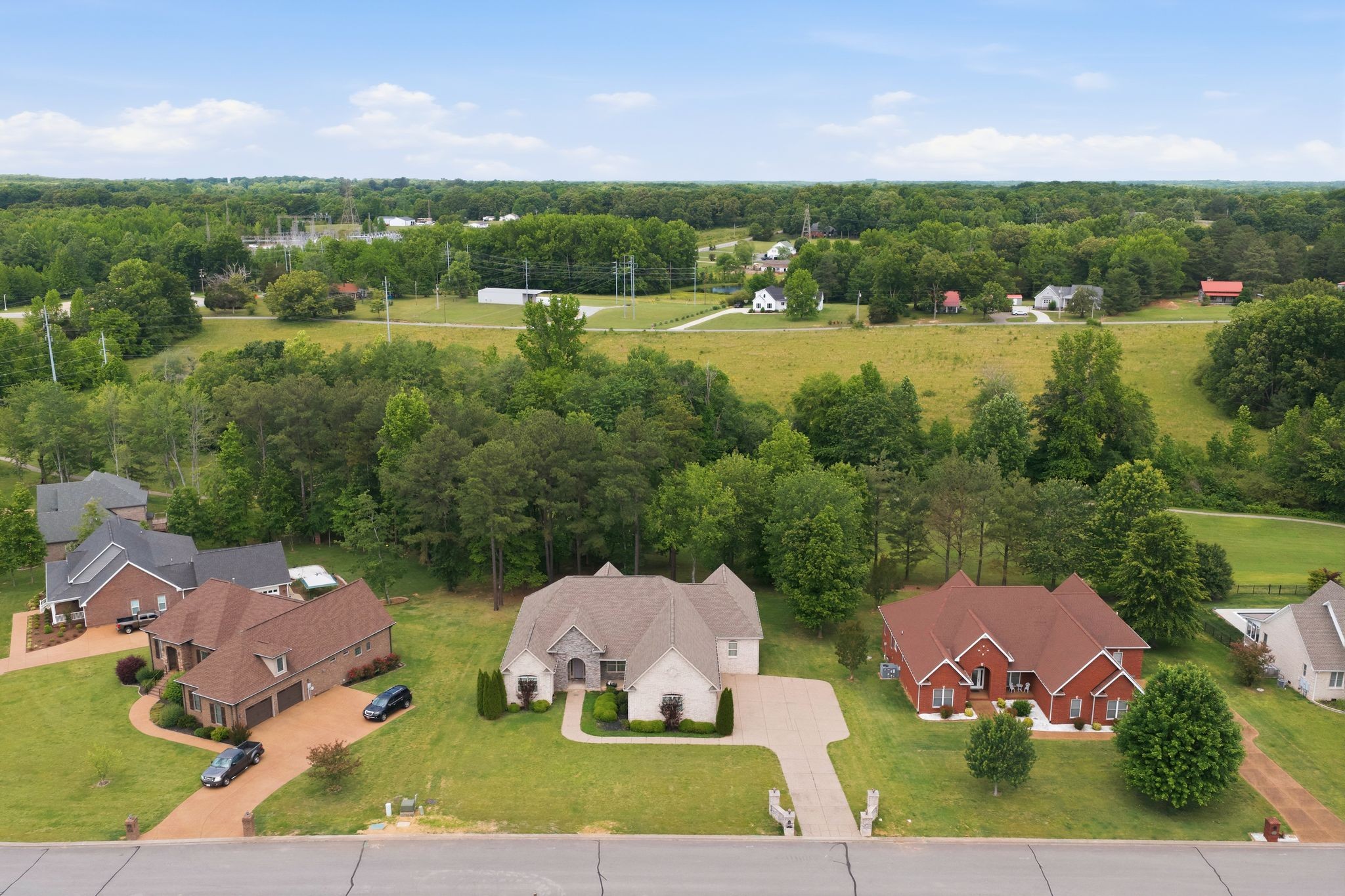 528 Country Club Drive Dickson TN 37055