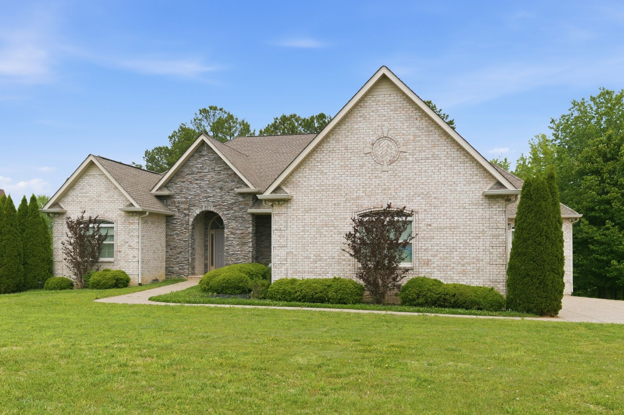 528 Country Club Drive Dickson TN 37055