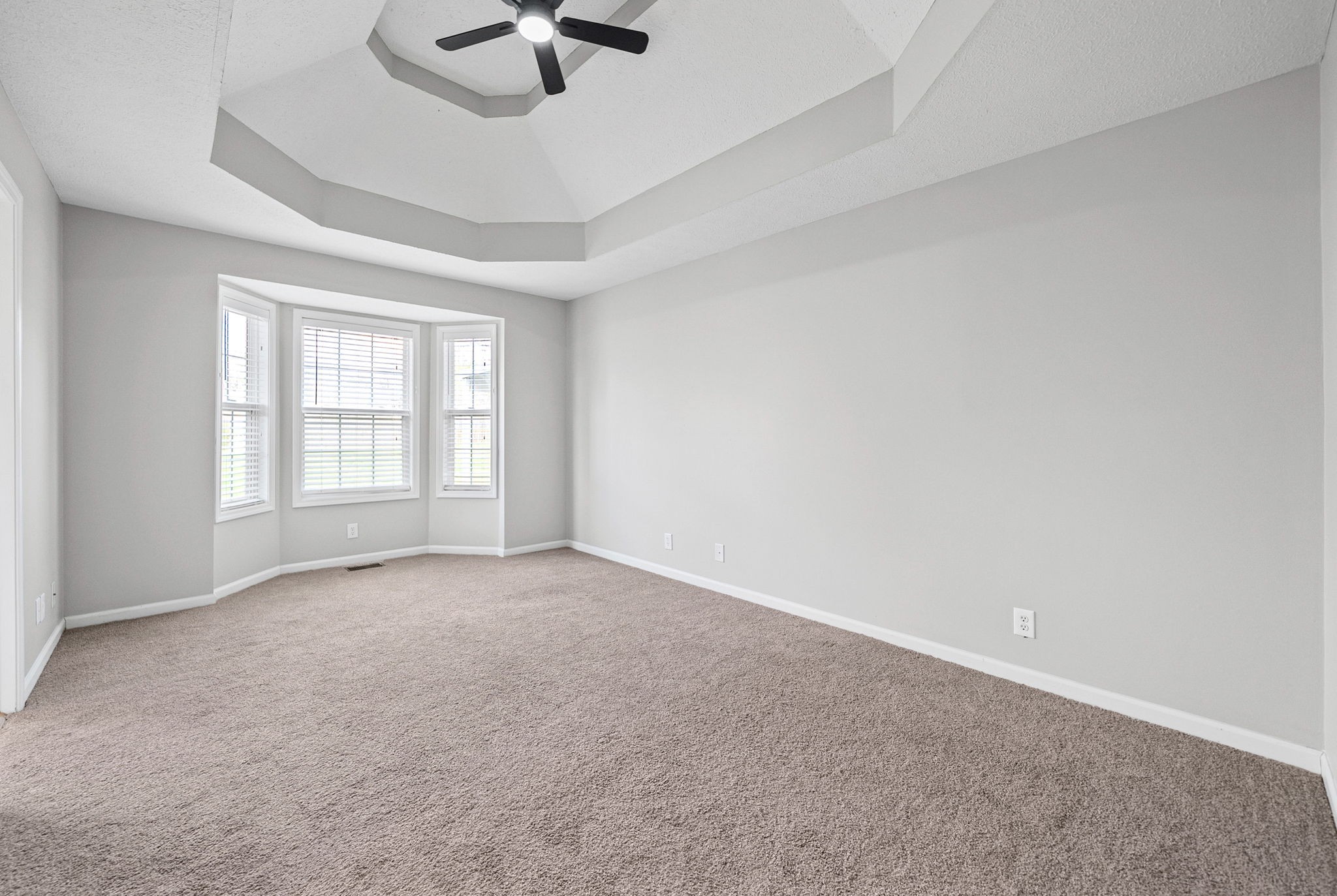 1165 Snoopy Drive Clarksville TN 37040