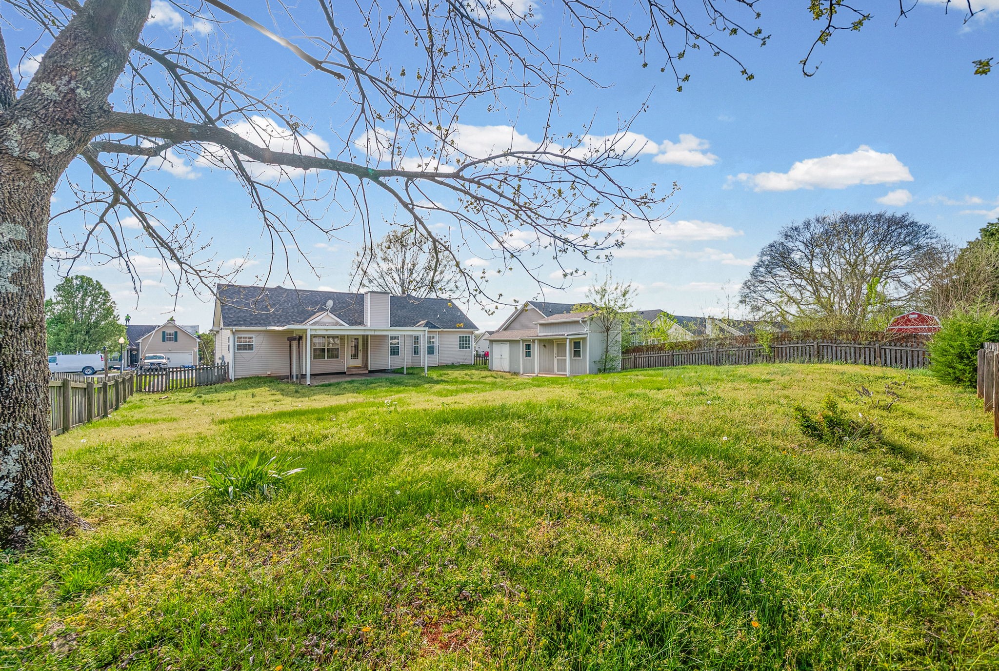 1165 Snoopy Drive Clarksville TN 37040