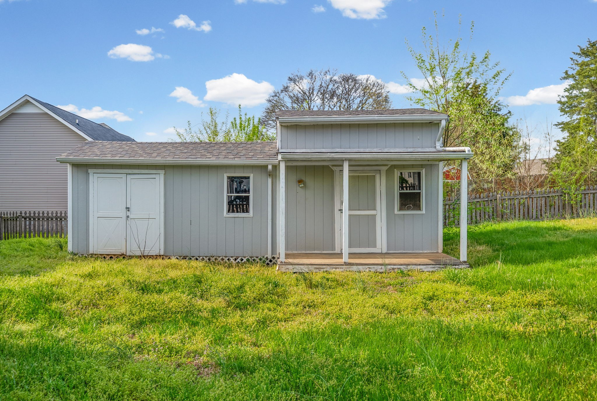 1165 Snoopy Drive Clarksville TN 37040