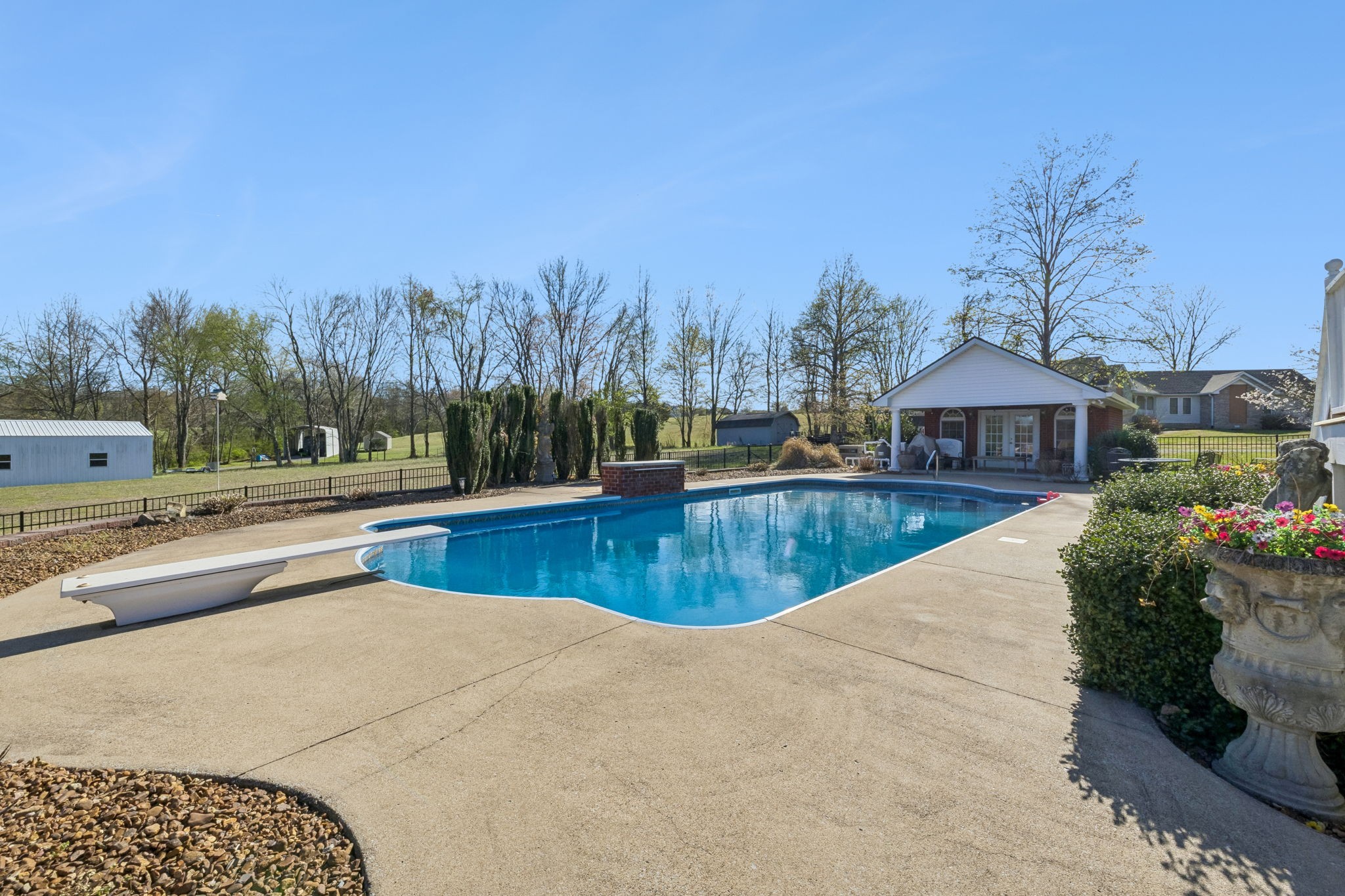 2025 Grandview Drive Greenbrier TN 37073