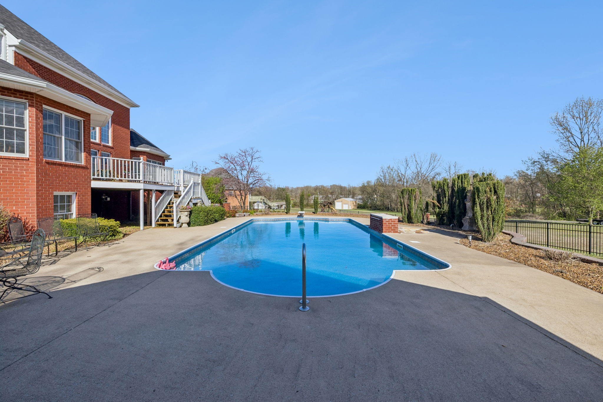 2025 Grandview Drive Greenbrier TN 37073