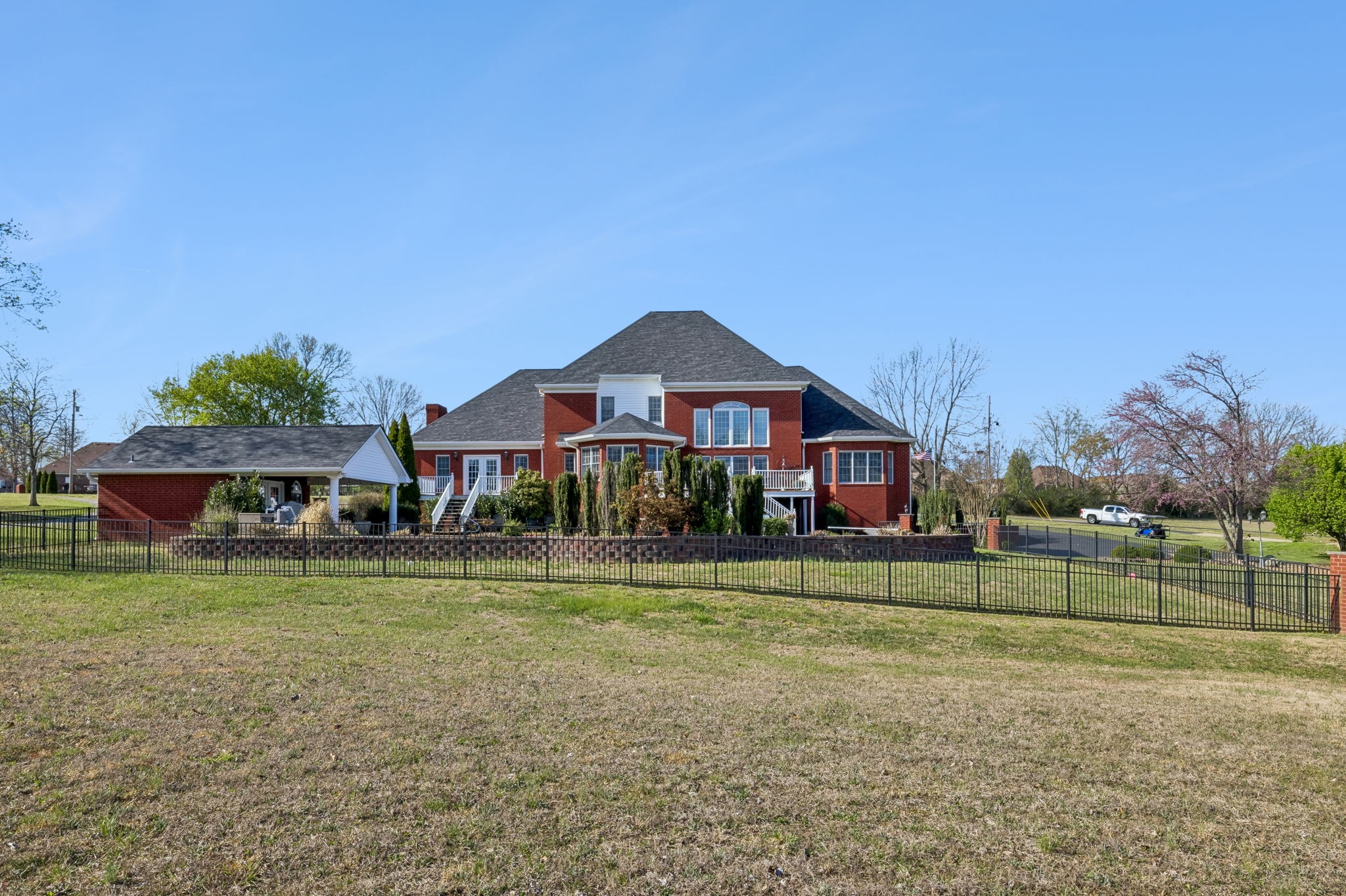 2025 Grandview Drive Greenbrier TN 37073