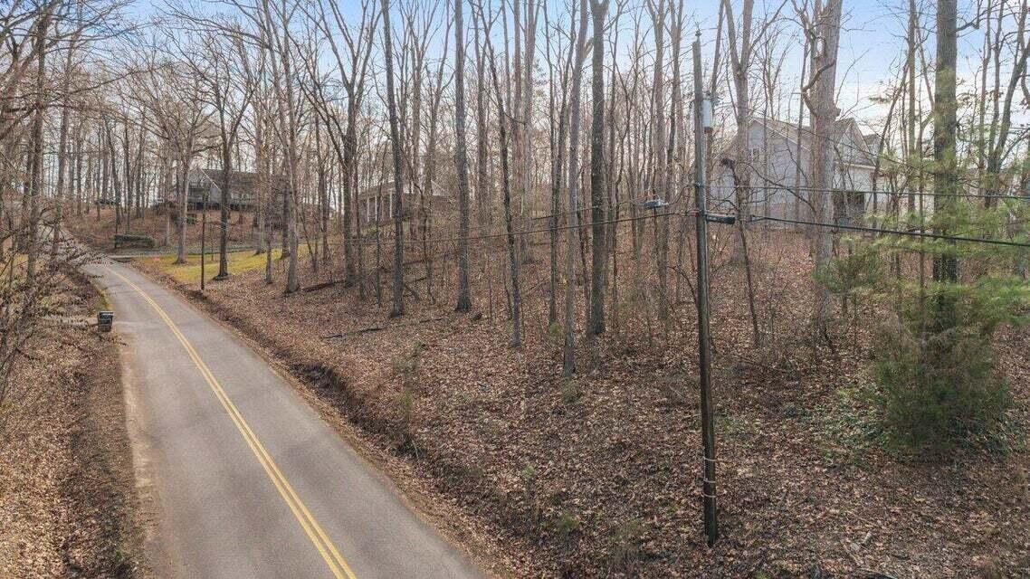 6 Hillview Drive, NE Cleveland TN 37323
