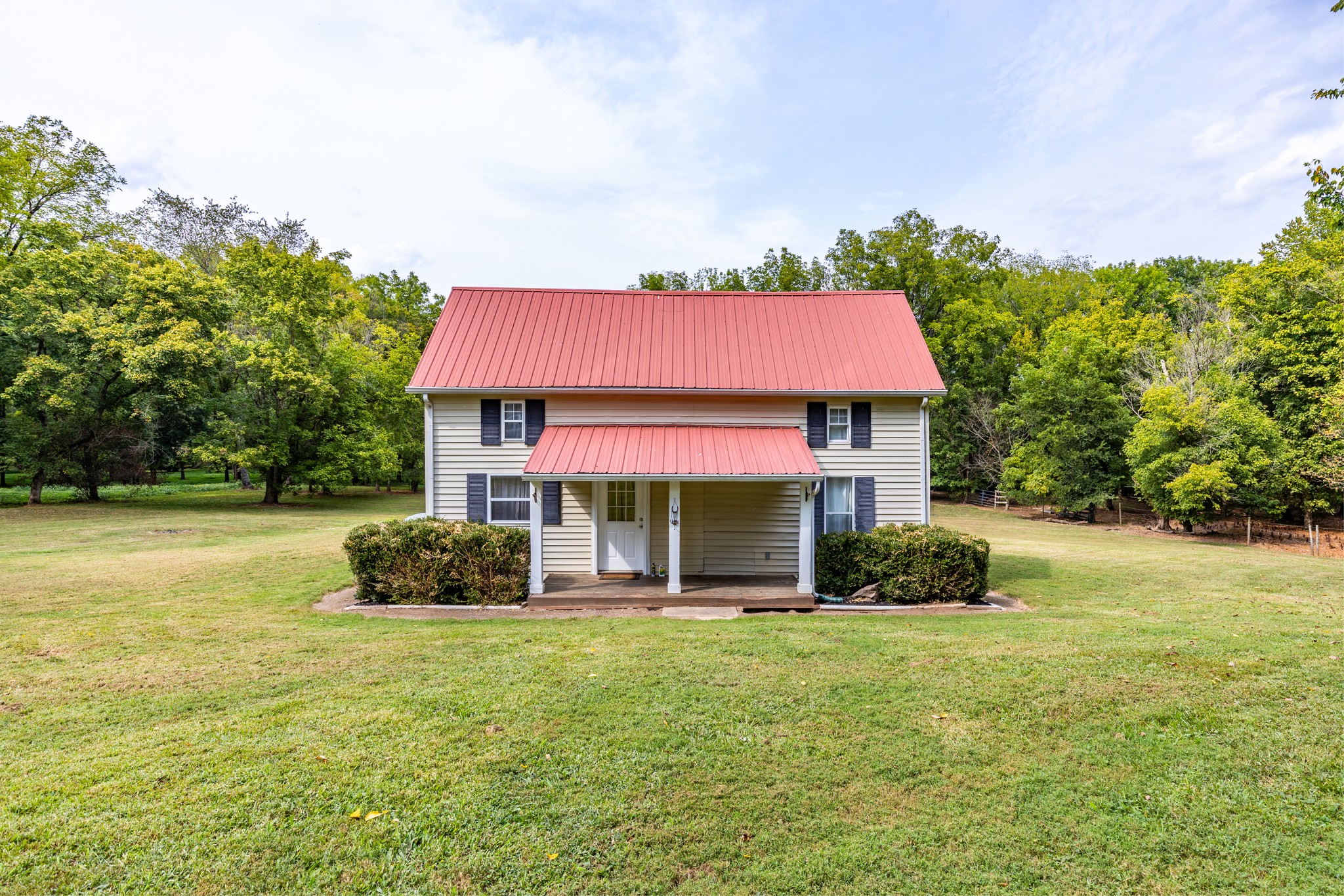 1502 New Deal Potts Road Portland TN 37148